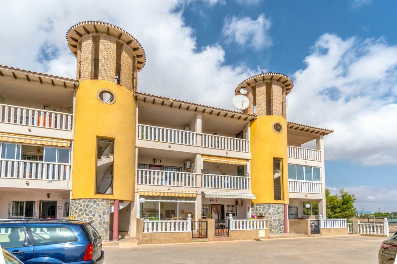 Best House Rubi Orihuela Exteriör bild