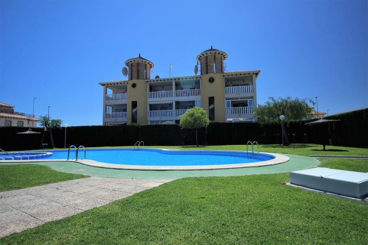 Best House Rubi Orihuela Exteriör bild