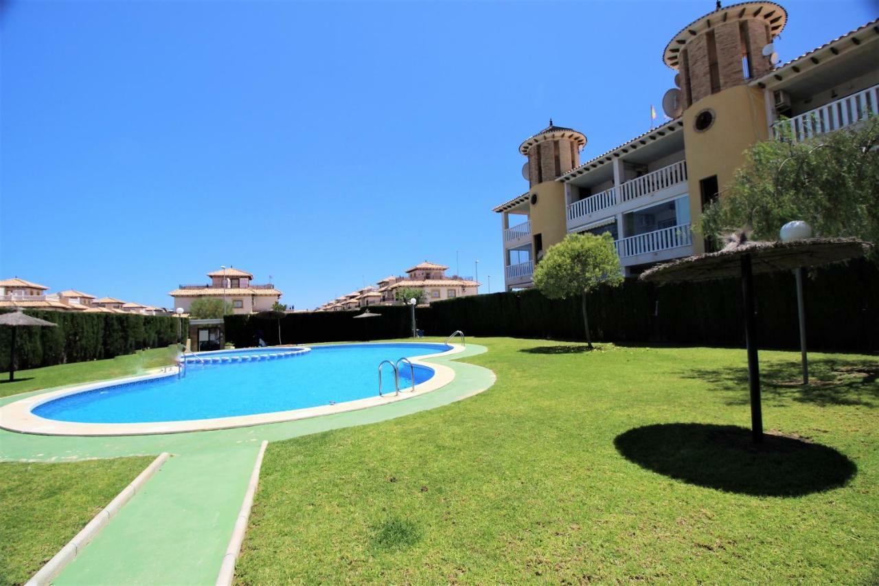 Best House Rubi Orihuela Exteriör bild